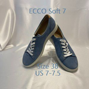 ECCO Womens Soft 7 Blue Suede Size 38 (US 7-7.5)
